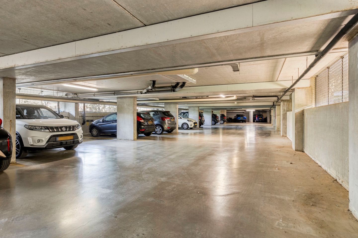 Photo 19 of Parelgras 94