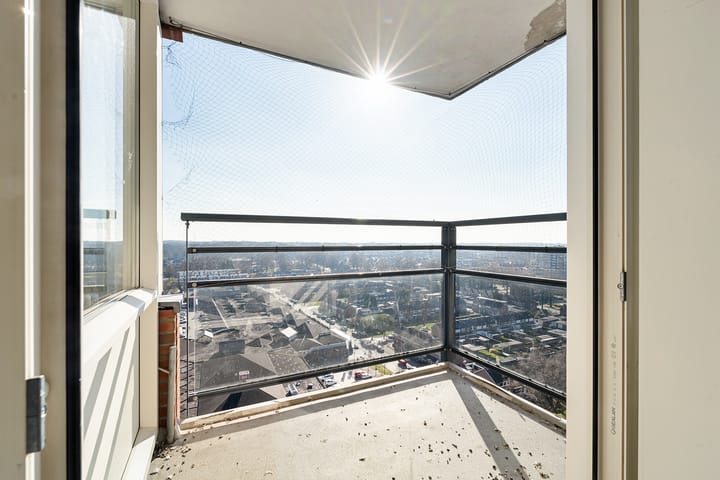 Foto 9 van Jekerstraat 266