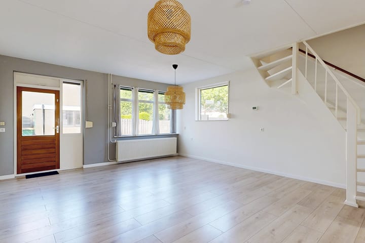 Photo 11 of Van Vlaanderenstraat 57