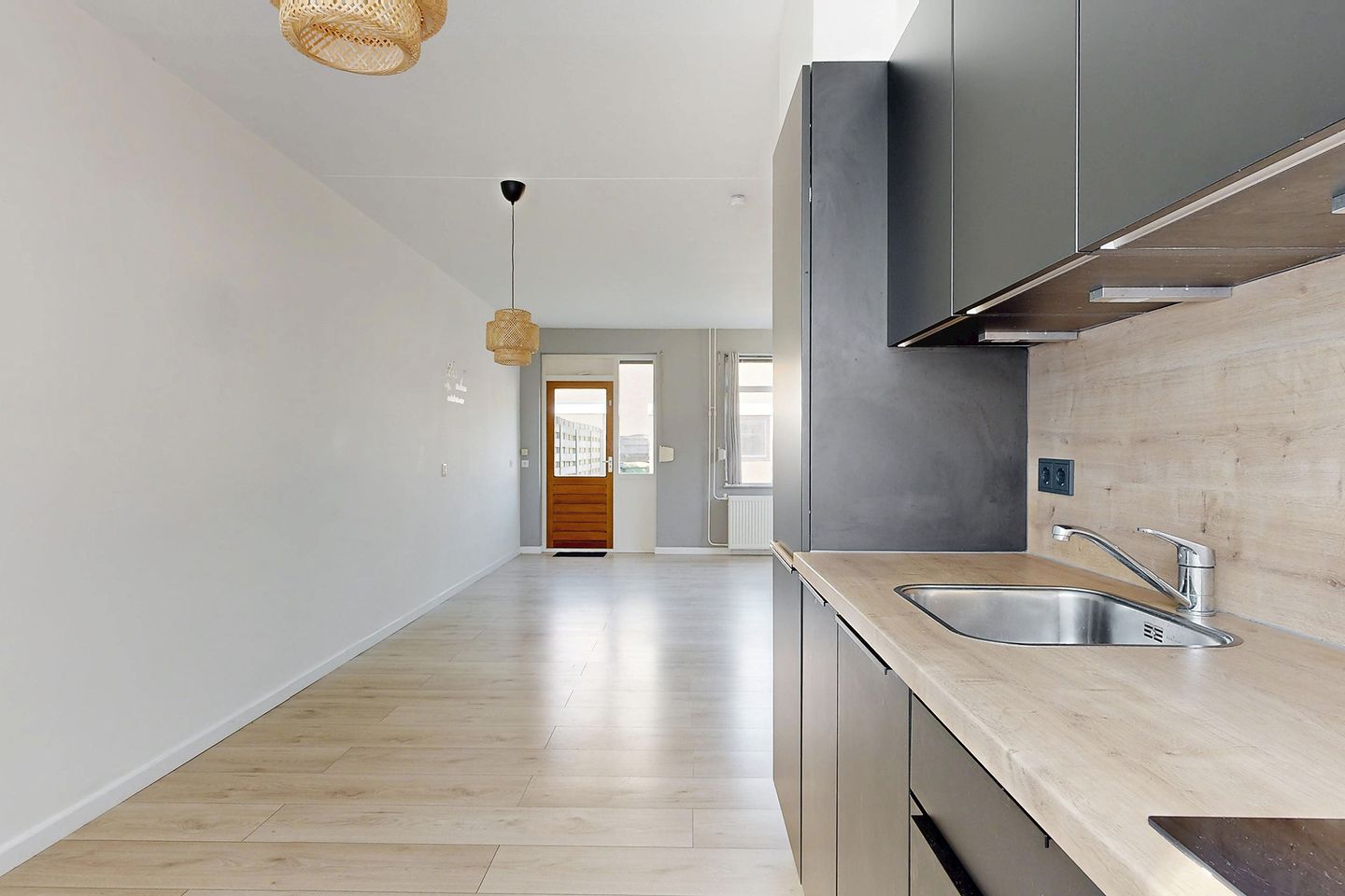 Foto 20 van Van Vlaanderenstraat 57