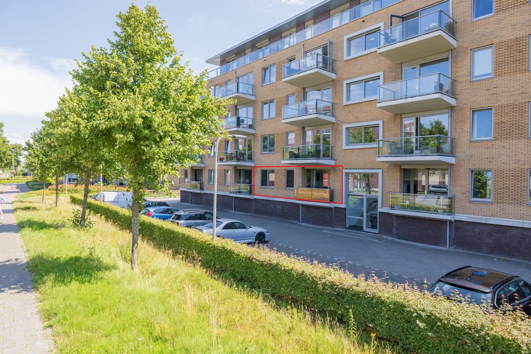 Foto 1 van Jan van Goyenplein 38