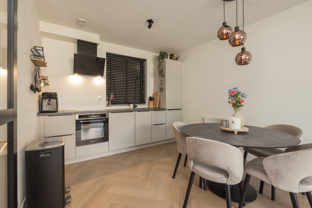 Foto 8 van Jan van Goyenplein 38