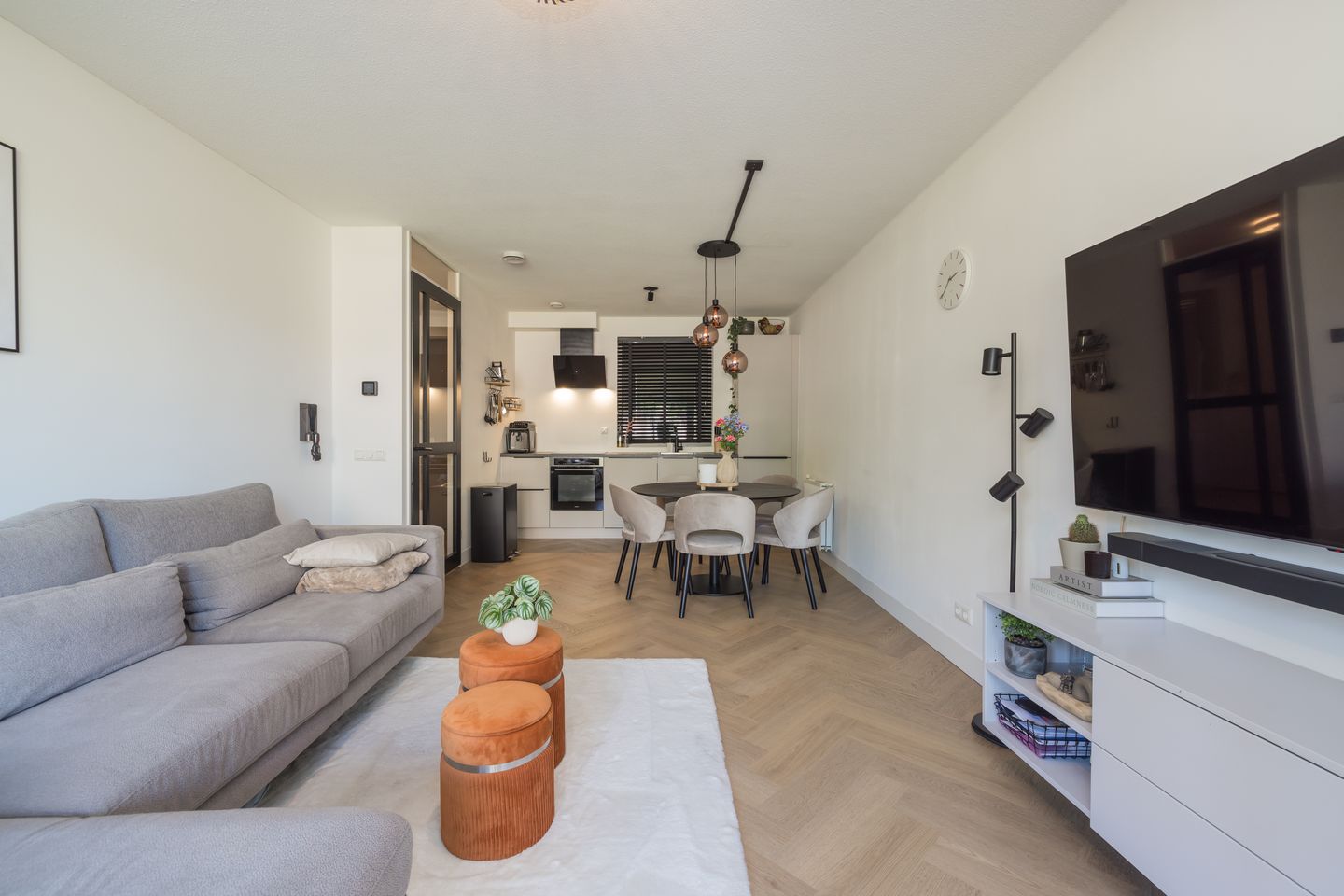 Foto 10 van Jan van Goyenplein 38