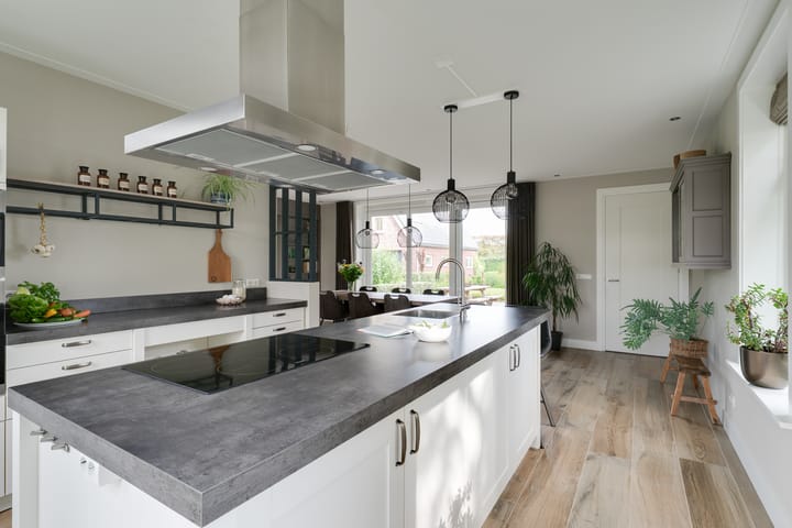 Foto 10 van Oostmijzerdijk 7