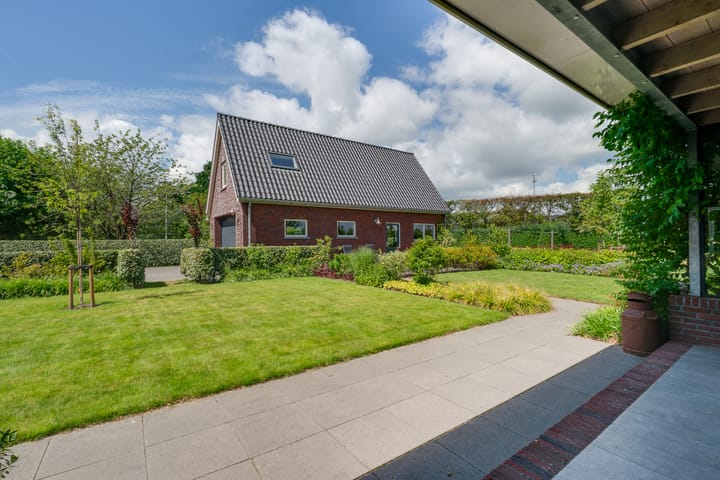 Foto 64 van Oostmijzerdijk 7