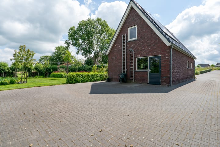 Foto 80 van Oostmijzerdijk 7