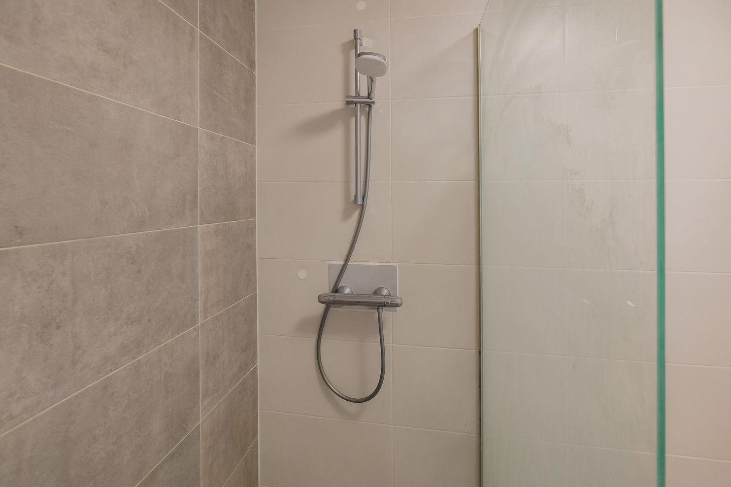 Foto 10 van Gouwsluisseweg 105-A