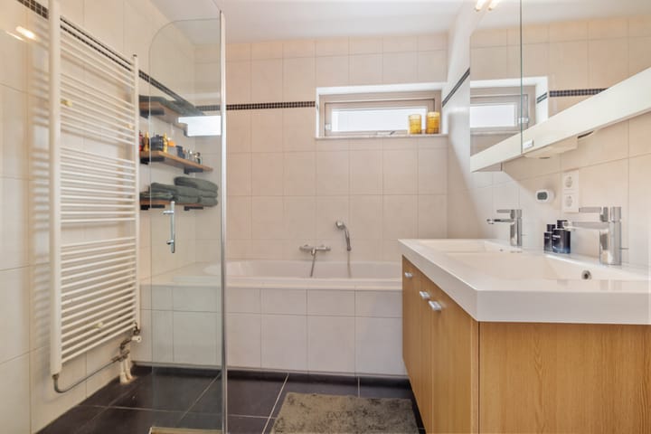 Foto 43 van Zandhaai 1-A