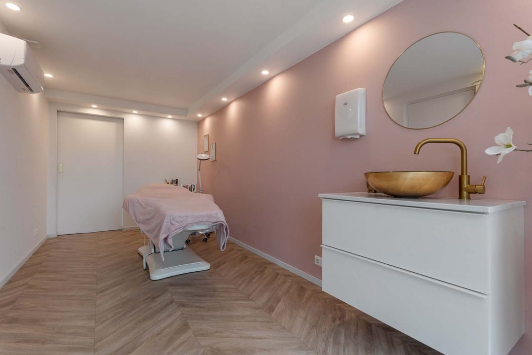 Photo 13 of Oostlaan 10