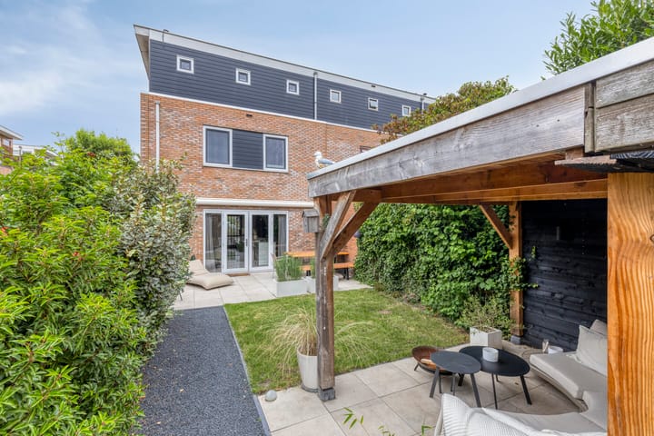 Photo 1 of Louis Paul Boonstraat 51