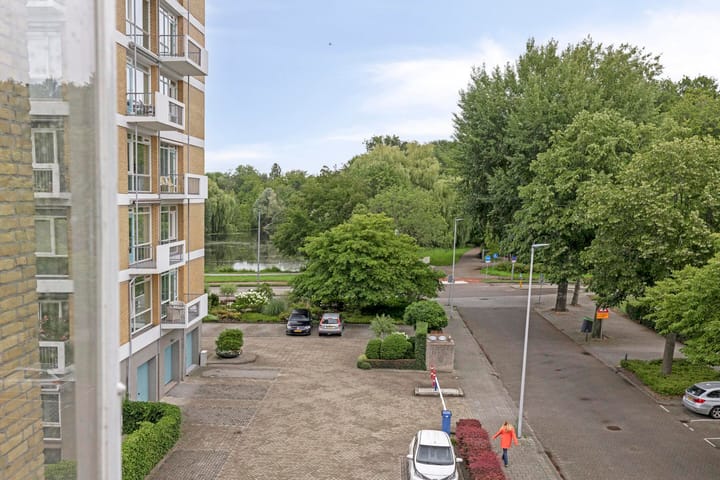 Photo 26 of Louise de Colignylaan 25