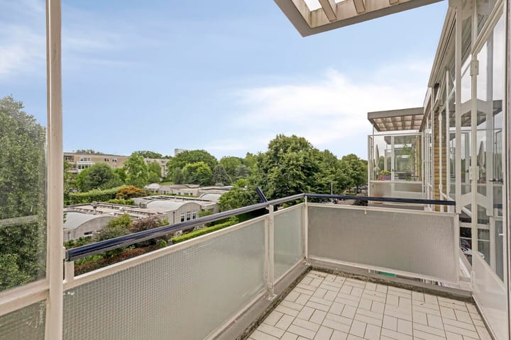 Photo 13 of Louise de Colignylaan 25