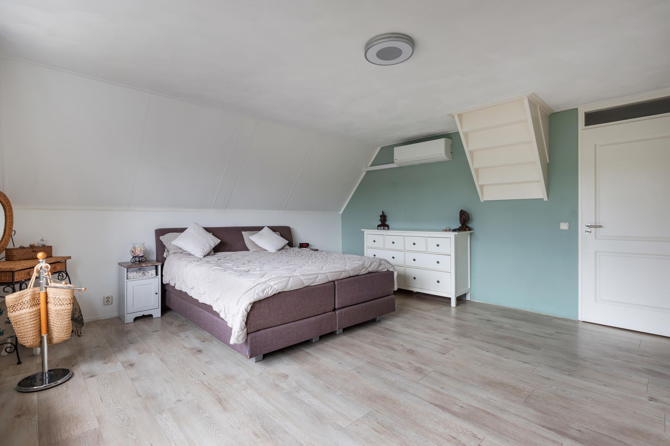 Foto 33 van Oostergo 54