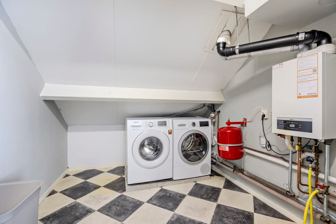 Photo 28 of Molenweg 13-A