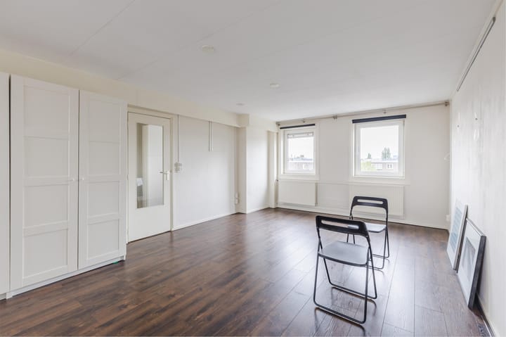 Foto 5 van Cornelis Trooststraat 30-4