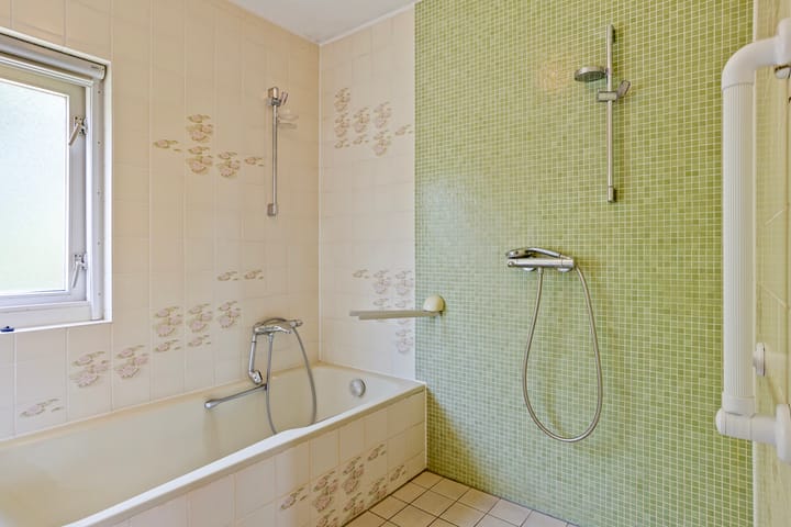 Photo 20 of Lijsterbeslaan 92