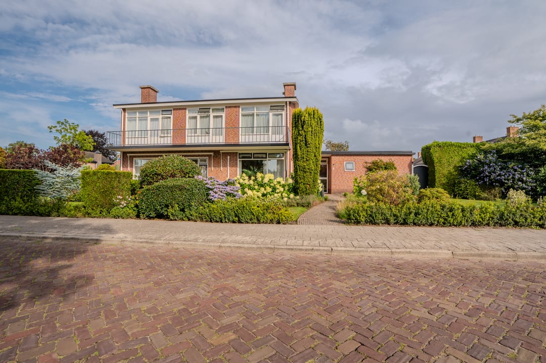 Foto 1 van Parklaan 1