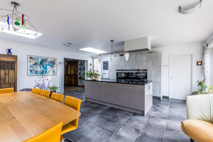 Foto 11 van Oosteinderweg 516