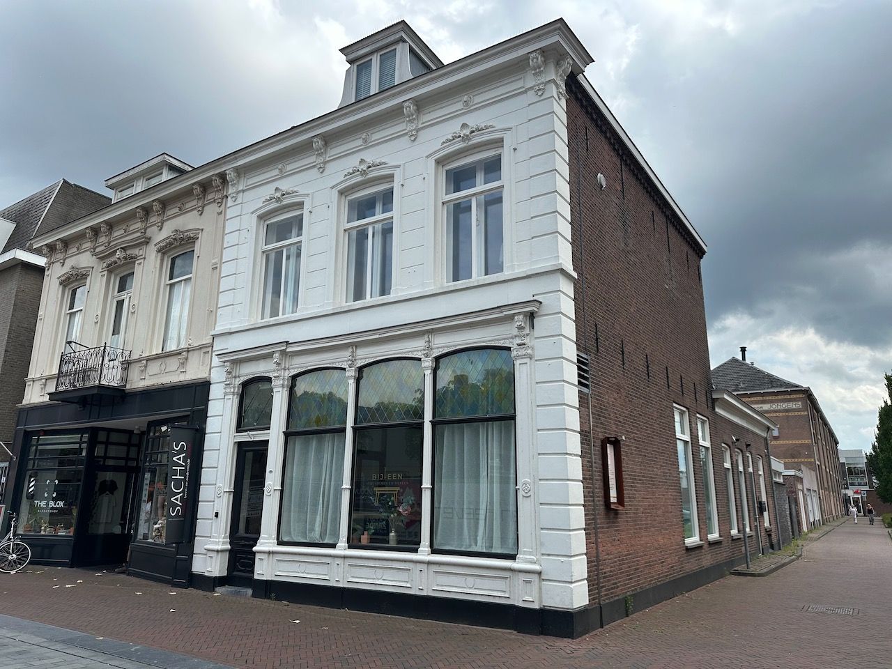 Bekijk foto 2 van Grotestraat 198