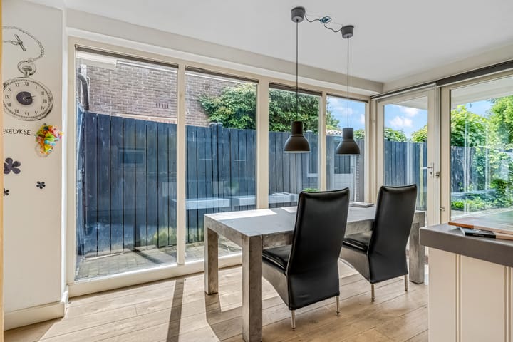 Foto 14 van De Savornin Lohmanstraat 136