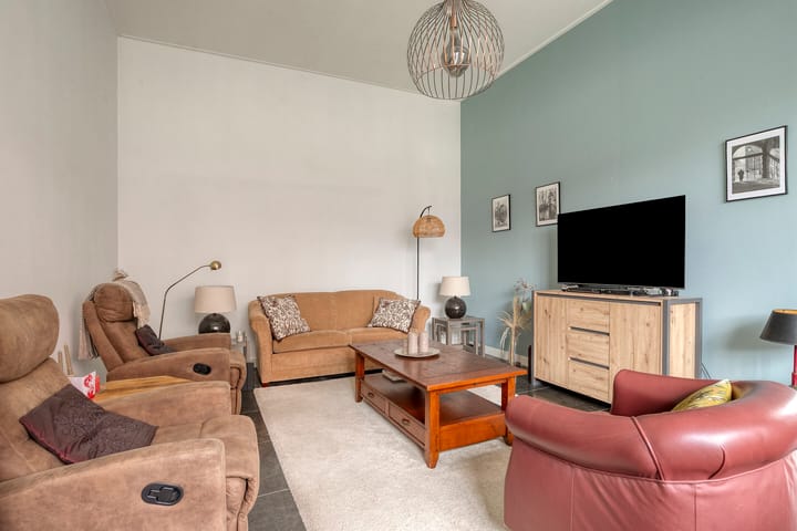 Photo 15 of Maasstraat 16