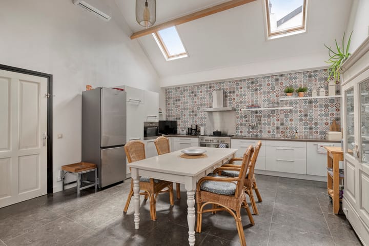 Photo 19 of Maasstraat 16