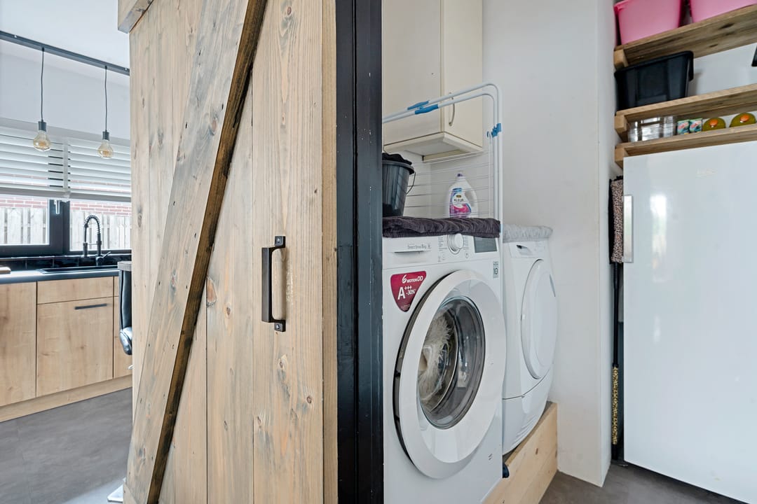 Foto 23 van Dordsedijk 107