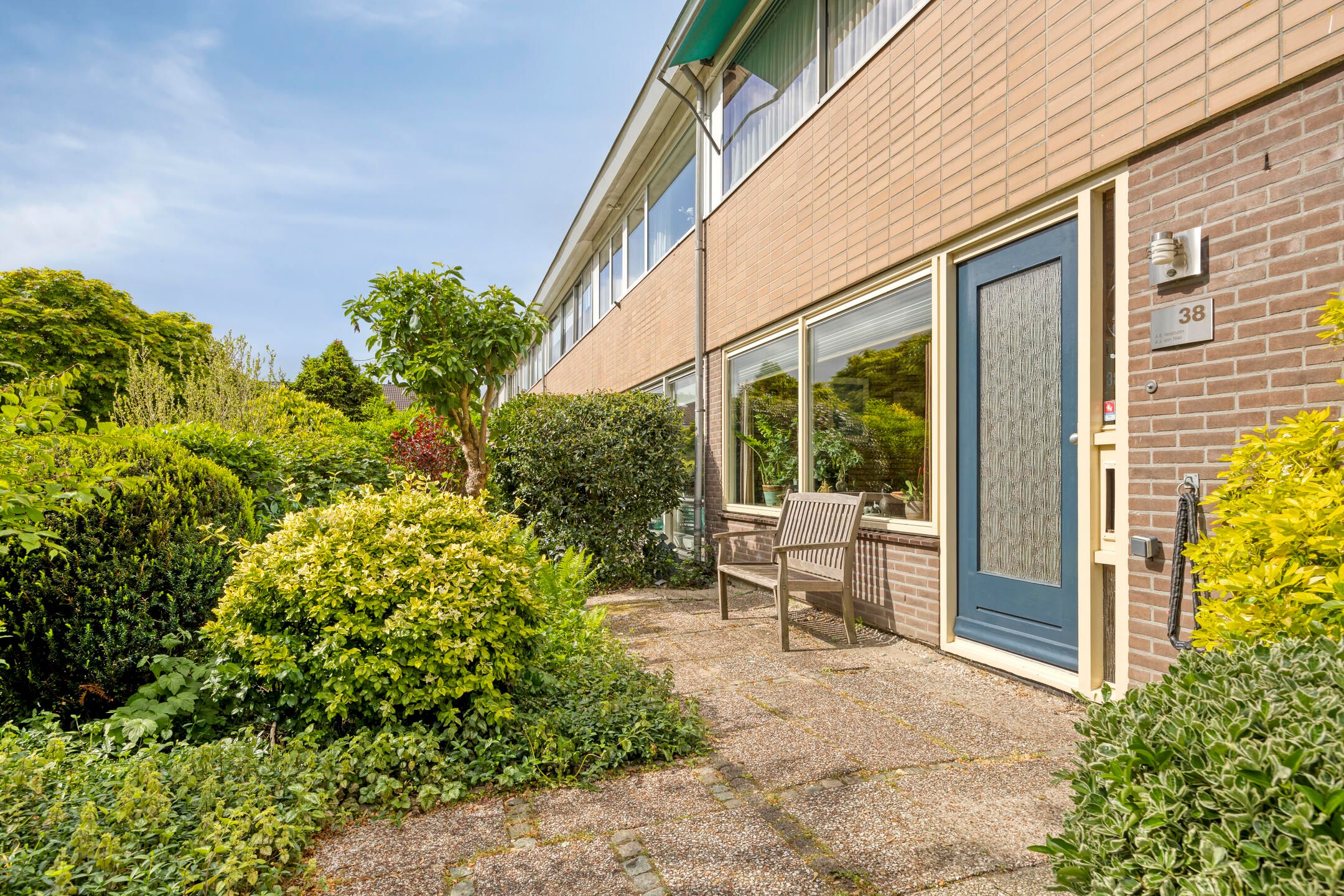 Foto 9 van Waterhoenhof 38