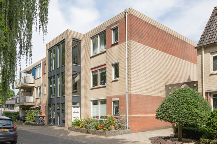 Foto 5 van Van Ginkellaan 17