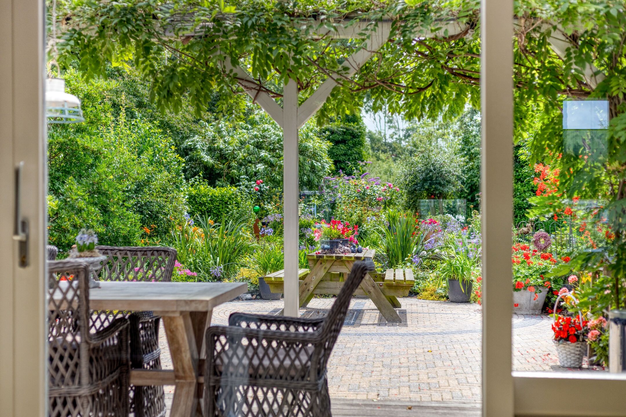 Foto 12 van Elzenstraat 5