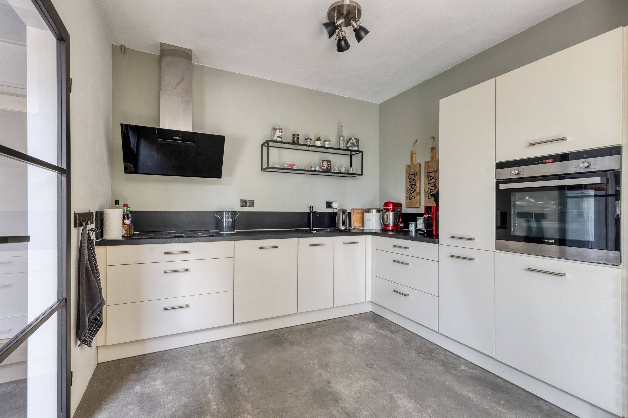 Foto 18 van Elzenstraat 5