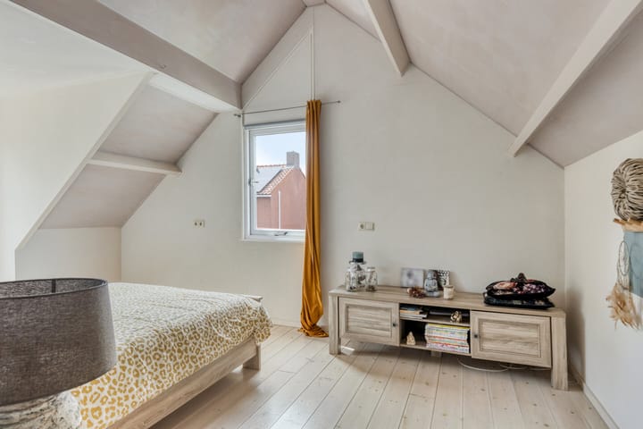 Foto 26 van Elzenstraat 5