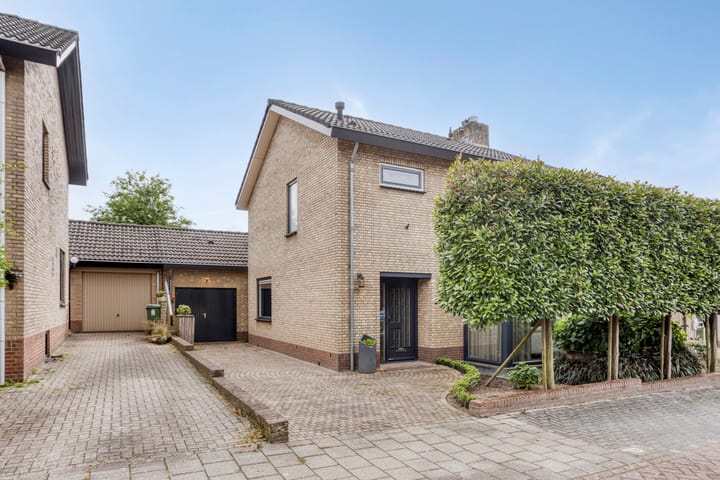 Foto 5 van Lijsterbesstraat 4