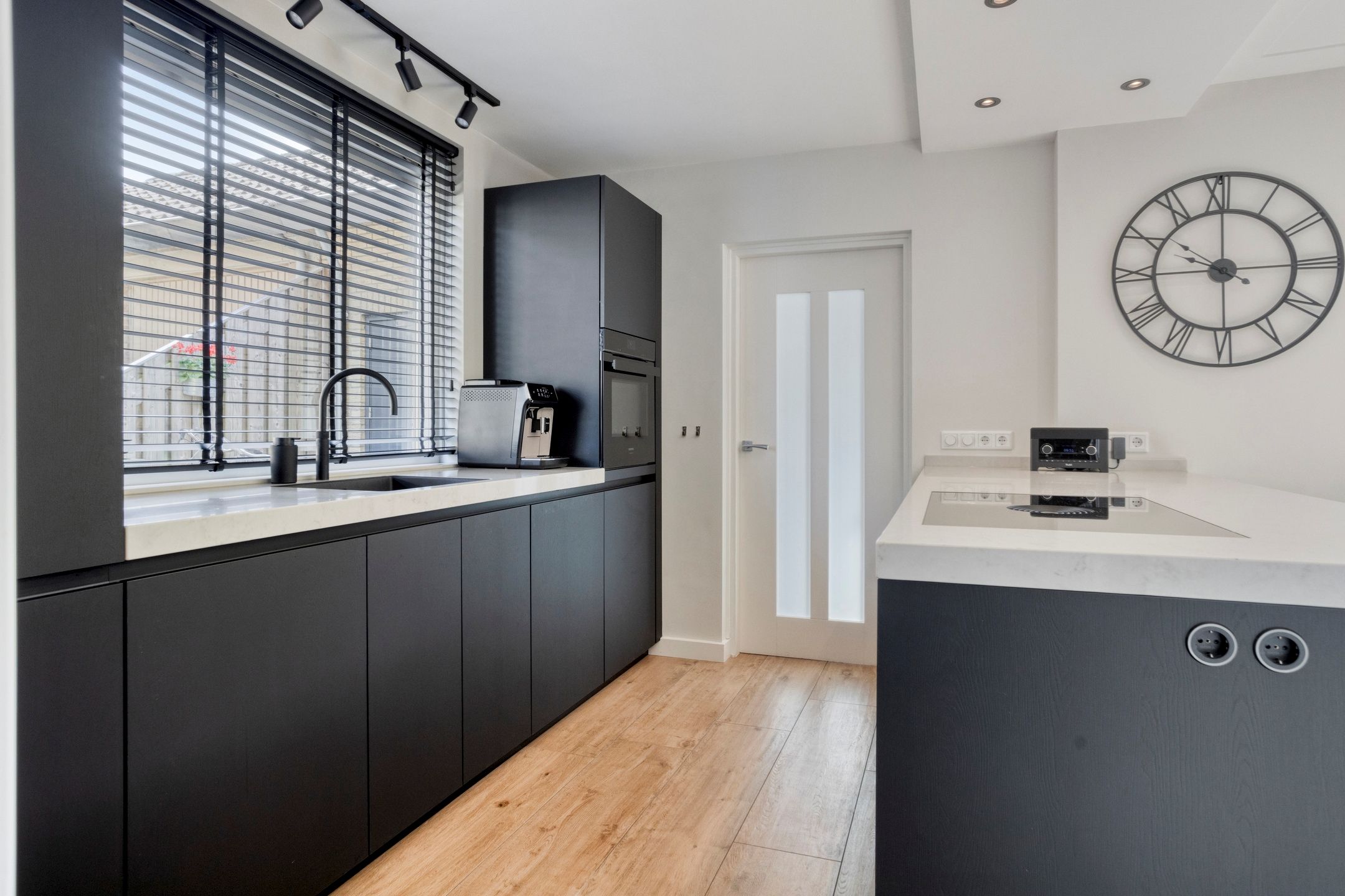 Foto 15 van Lijsterbesstraat 4