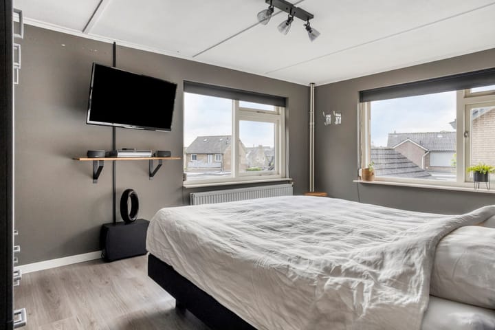 Foto 26 van Lijsterbesstraat 4