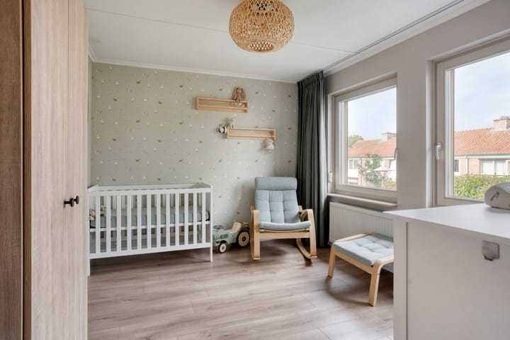 Foto 28 van Lijsterbesstraat 4