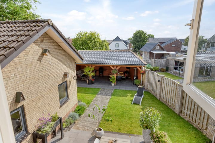 Foto 46 van Lijsterbesstraat 4