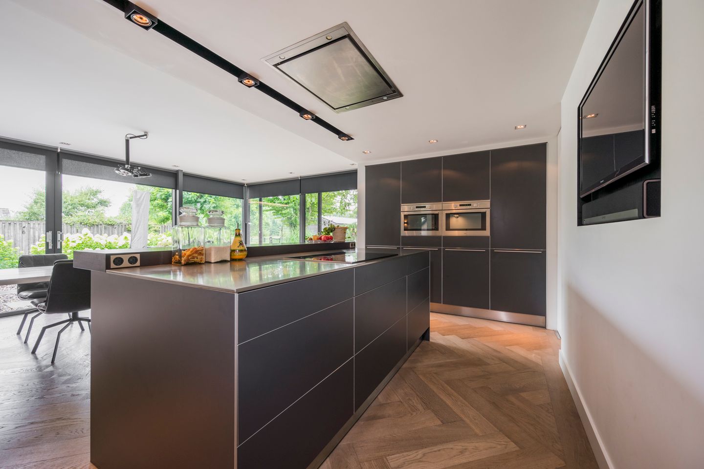 Photo 10 of Damweg 8