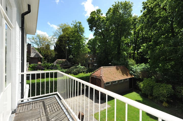 Foto 21 van Lange Kerkdam 94