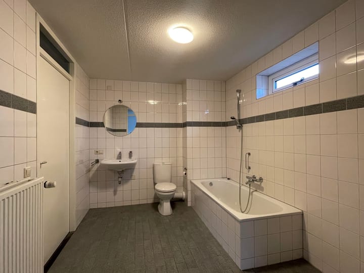 Foto 12 van G.A. van Nispenstraat 83