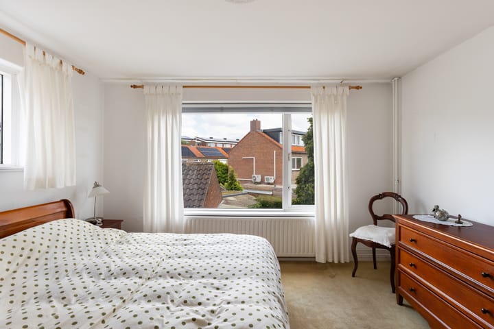 Foto 18 van 2e Barendrechtseweg 203