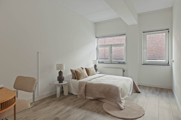 Foto 25 van Pieter Lastmanweg 5-F