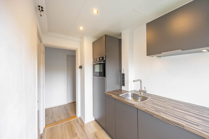 Photo 2 of Paterswoldseweg 453