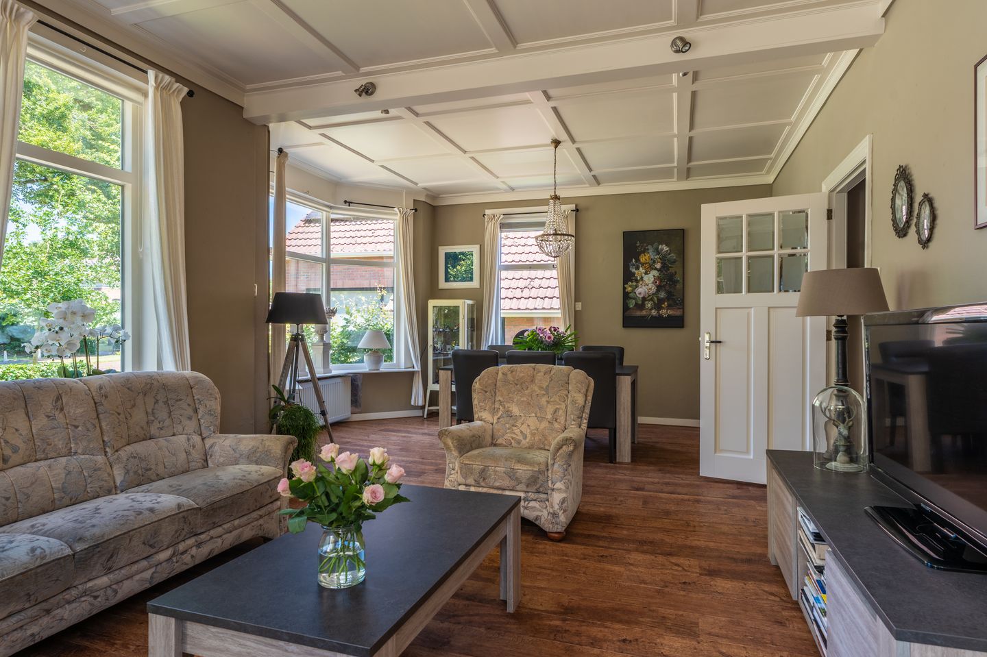 Foto 25 van Hoofdweg 196