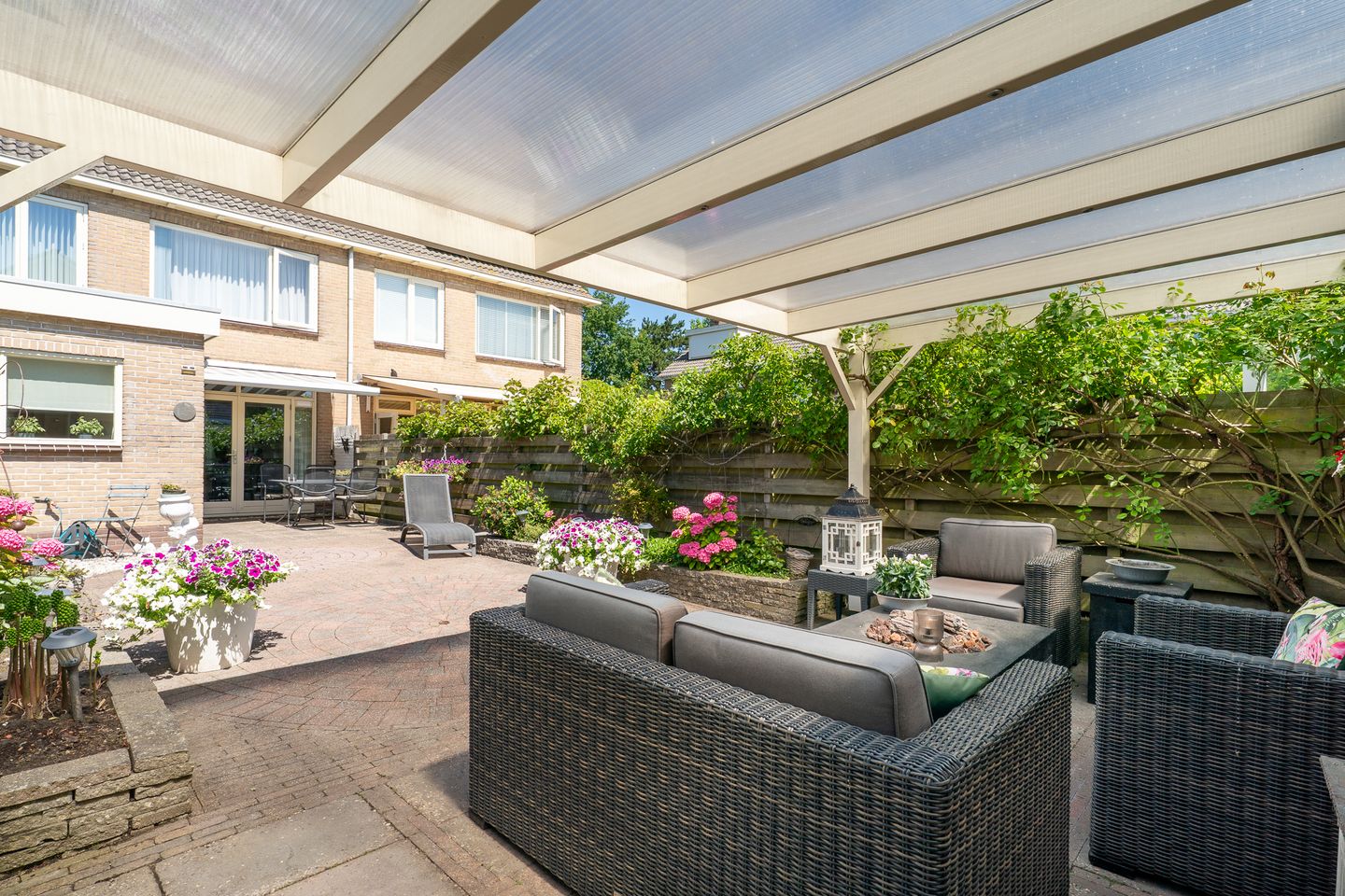 Foto 44 van Eroslaan 44