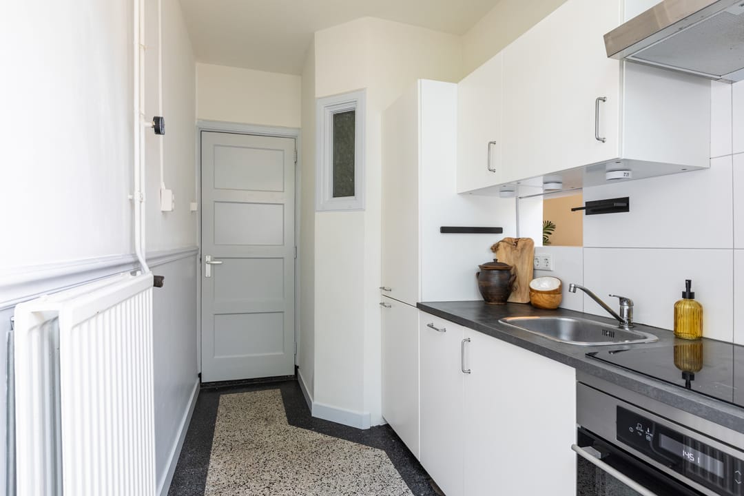 Photo 11 of Minckelersstraat 9