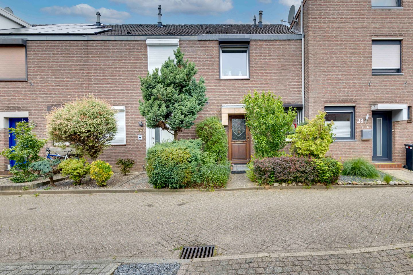 Foto 1 van Laatbankstraat 25