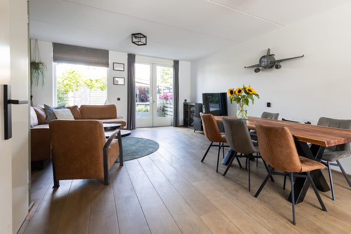 Foto 8 van Overtoom 18