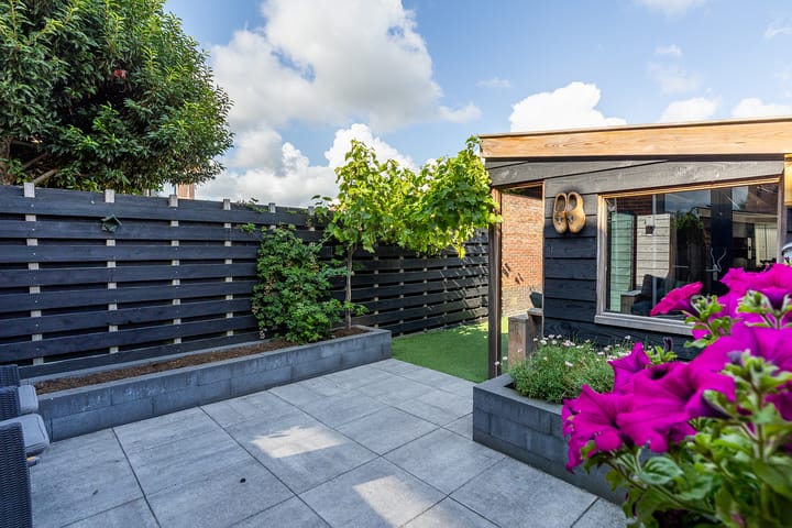 Foto 47 van Overtoom 18