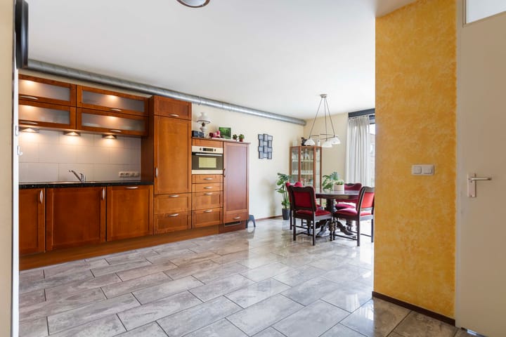 Foto 2 van Burgemeester Leenstraat 20